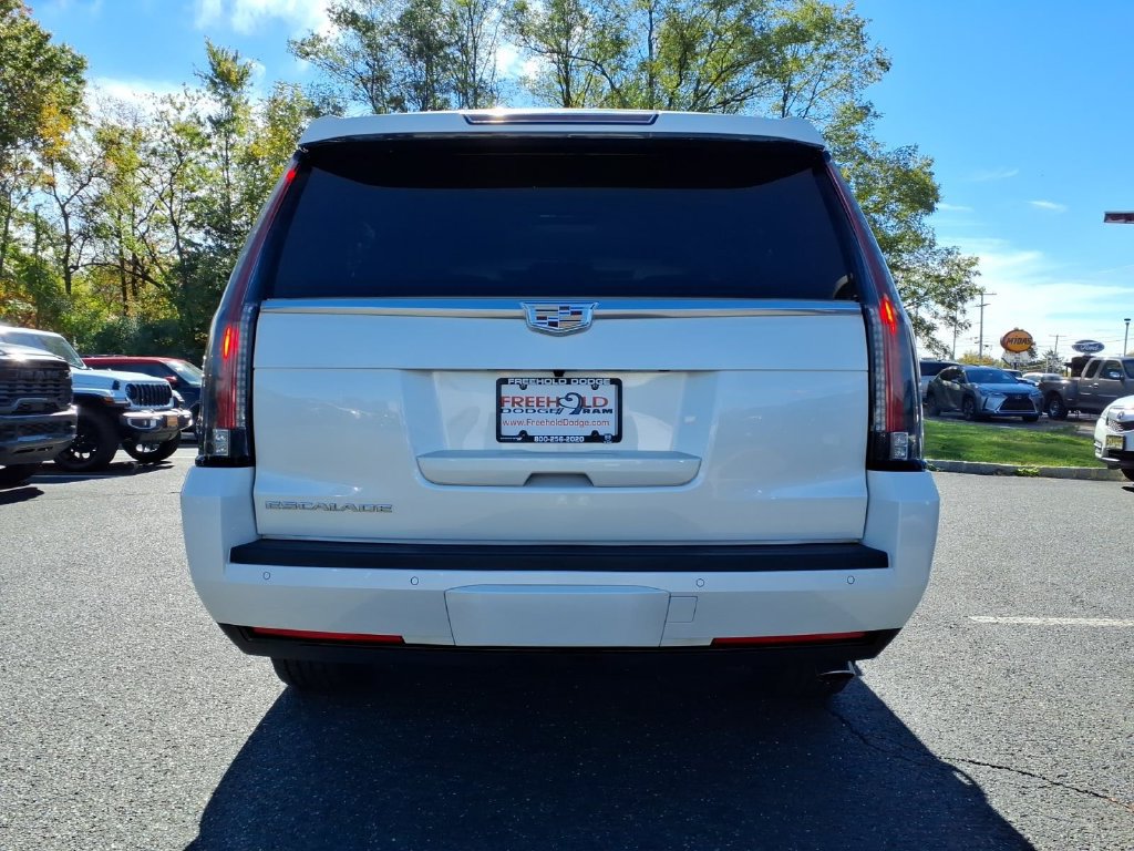 Used 2015 Cadillac Escalade ESV Premium AWD/4WD image 23
