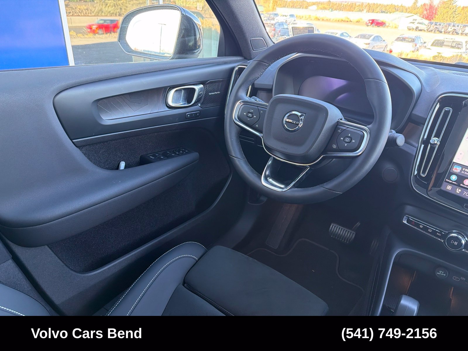 Used 2023 Volvo C40 P8 Recharge Ultimate AWD/4WD image 12