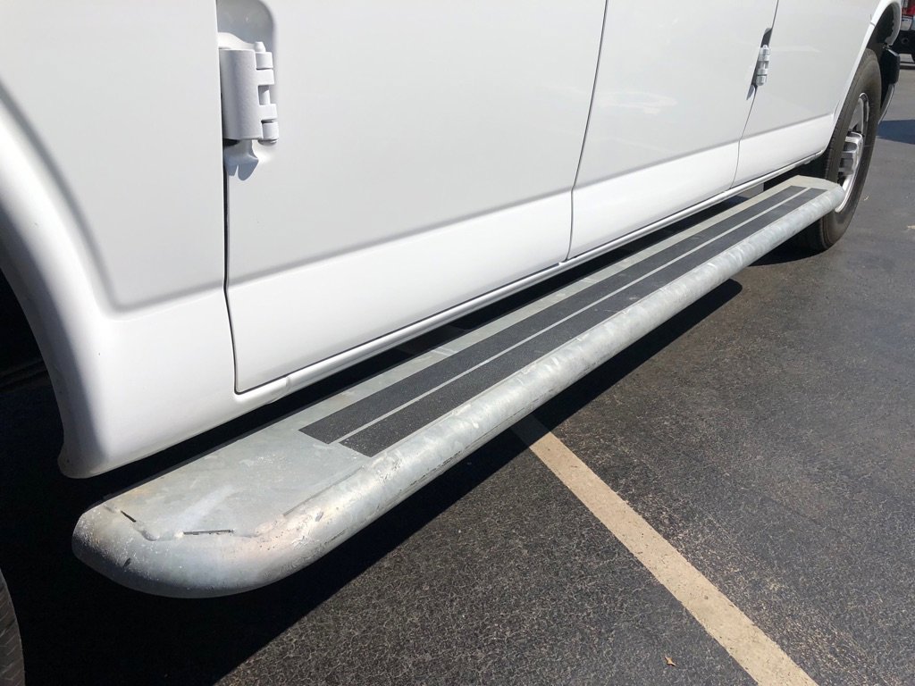 Used 2024 Chevrolet Express 2500 w/ Driver Convenience Package image 13