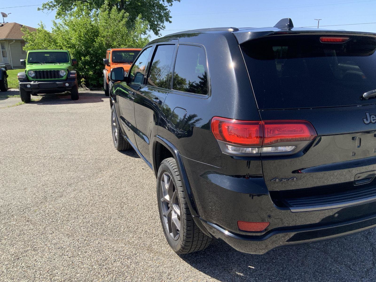Used 2021 Jeep Grand Cherokee Limited w/ Quick Order Package 28K 80th AWD/4WD image 17