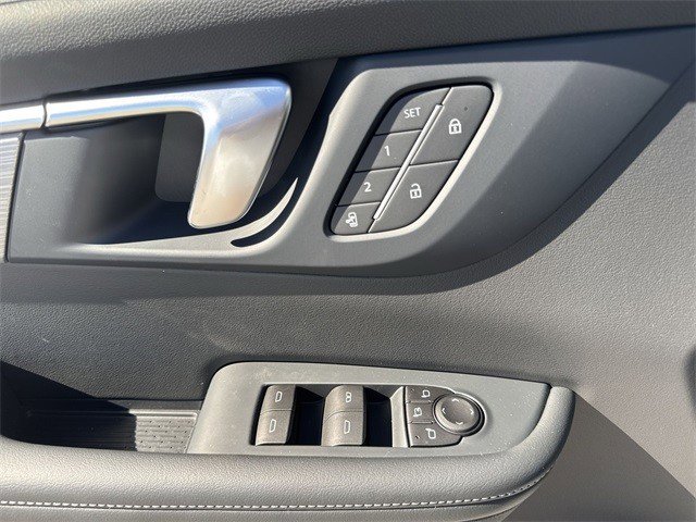 New 2026 Buick Enclave Preferred w/ Power Package image 13