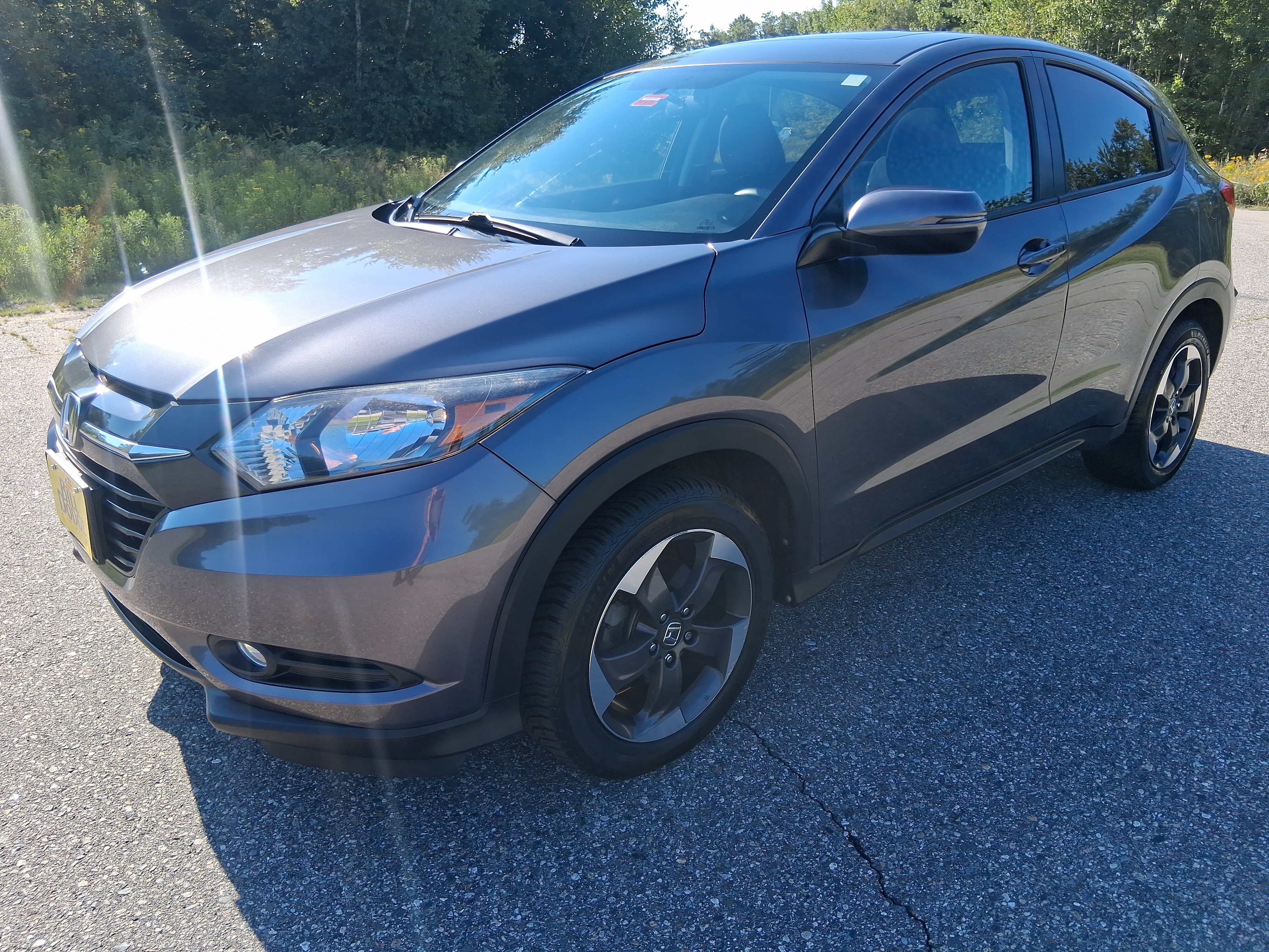 Used 2018 Honda HR-V EX image 1