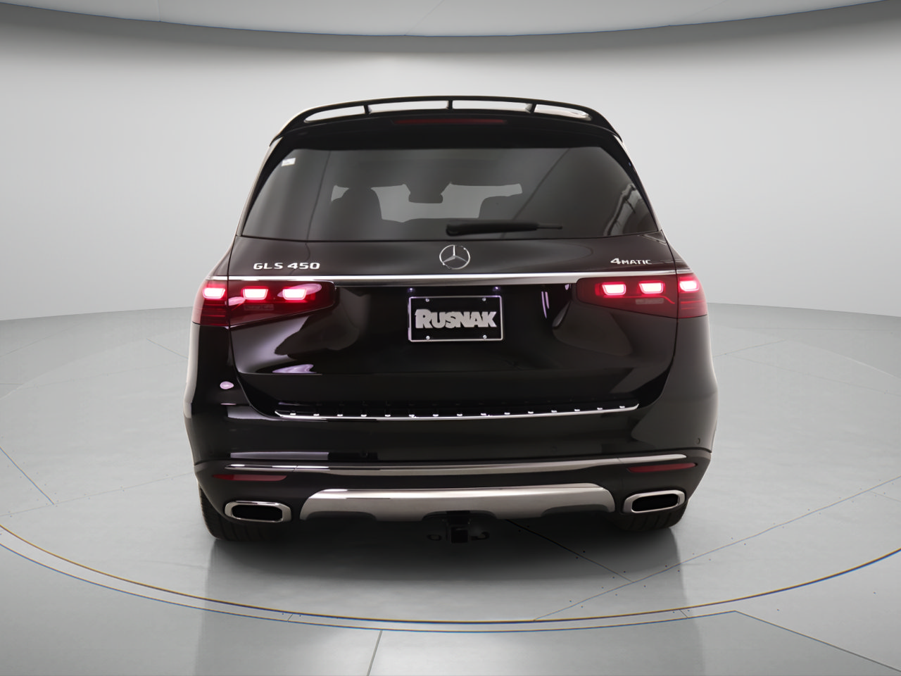 New 2026 Mercedes-Benz GLS 450 4MATIC image 3
