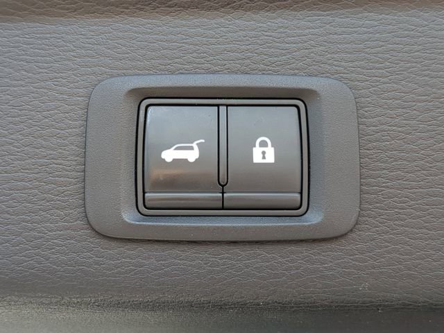 Used 2022 Mitsubishi Outlander SE AWD/4WD image 13