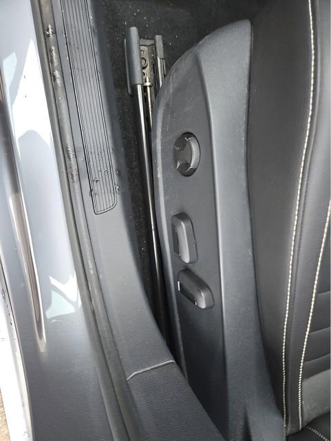 Used 2024 Volkswagen Jetta SE image 13