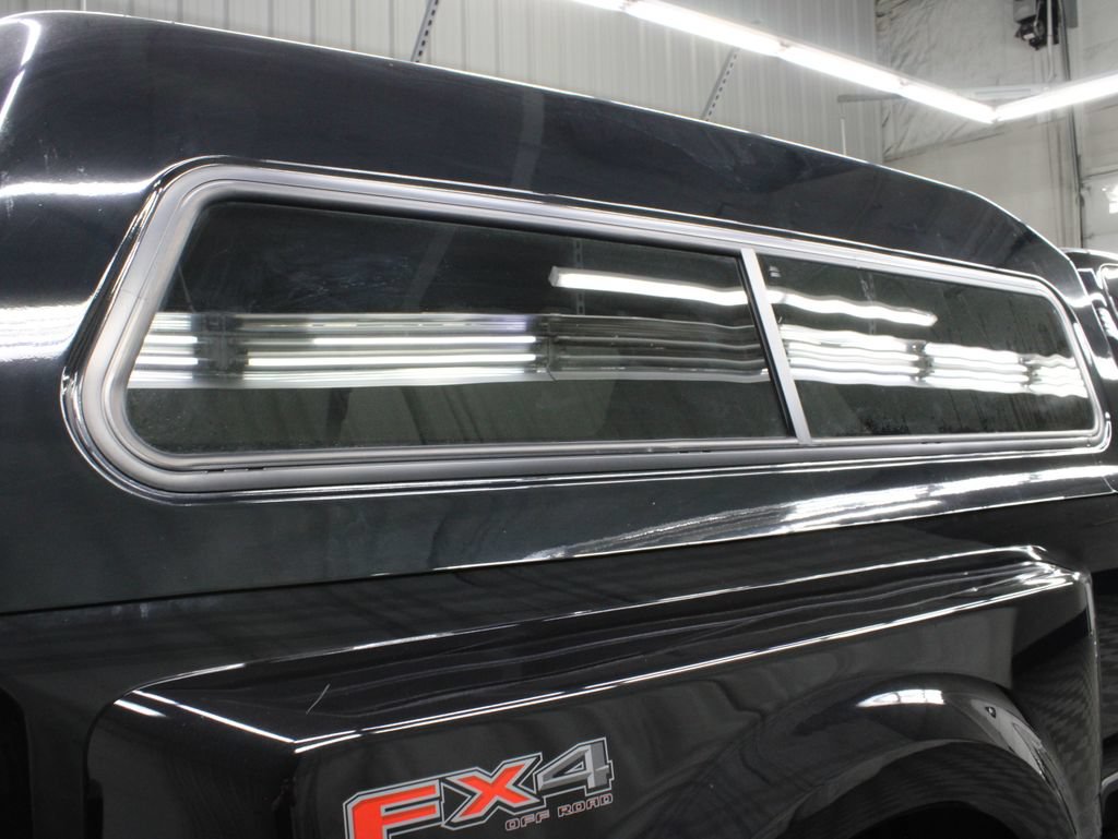 Used 2024 Ford F350 Lariat w/ FX4 Off-Road Package AWD/4WD image 44