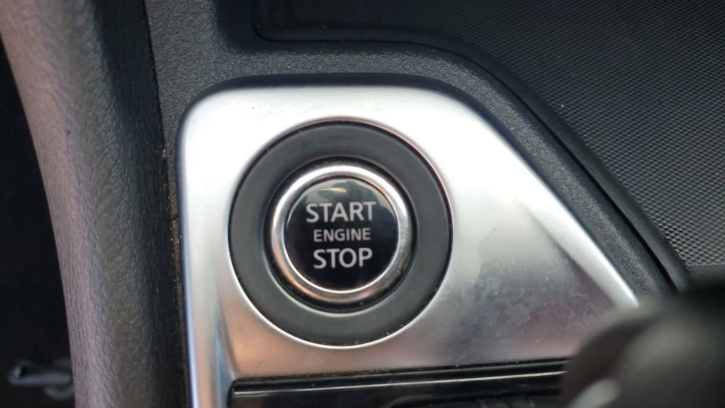 Used 2023 Nissan Sentra SV FWD image 27