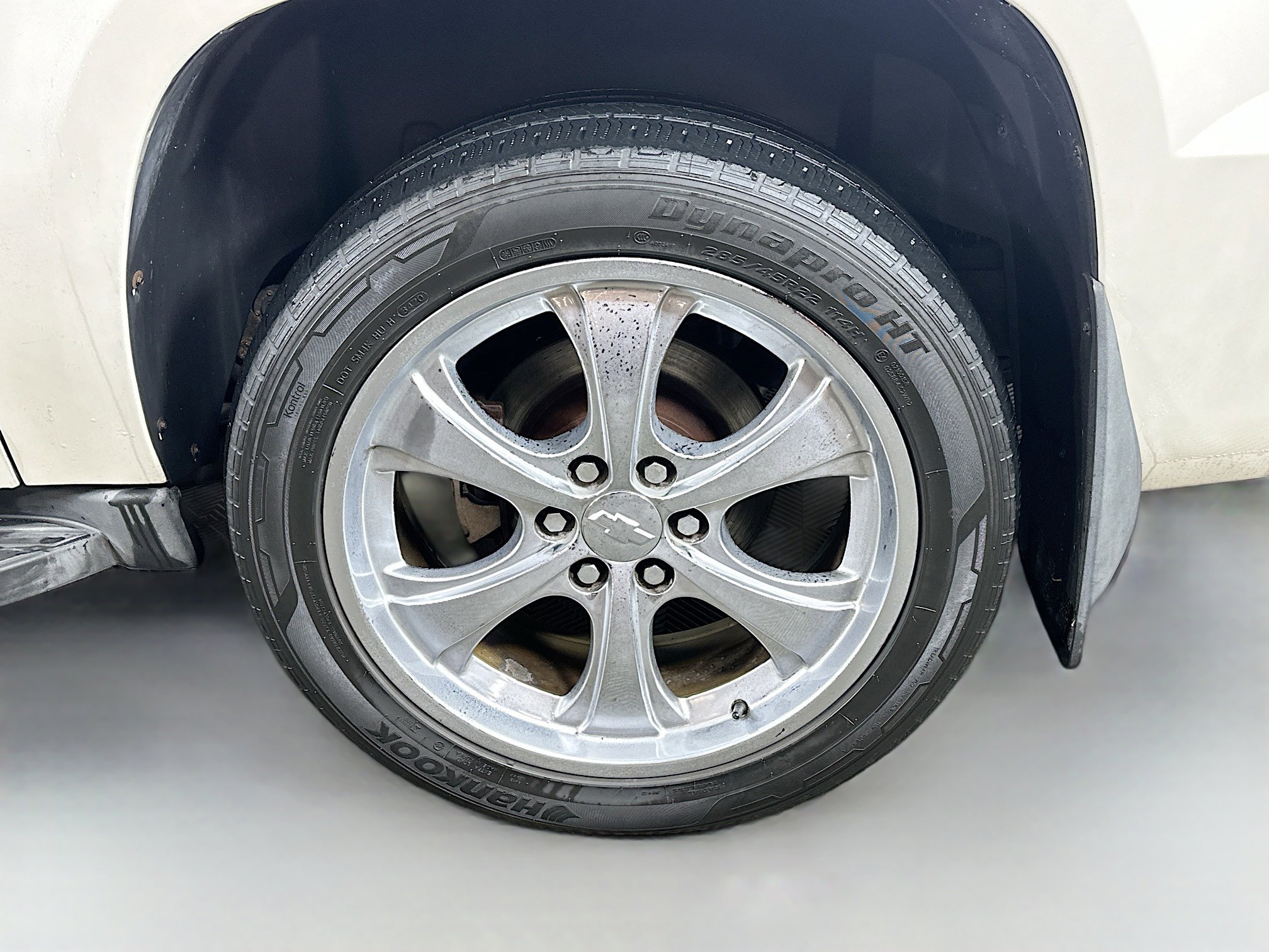 Used 2011 Chevrolet Avalanche LTZ image 32