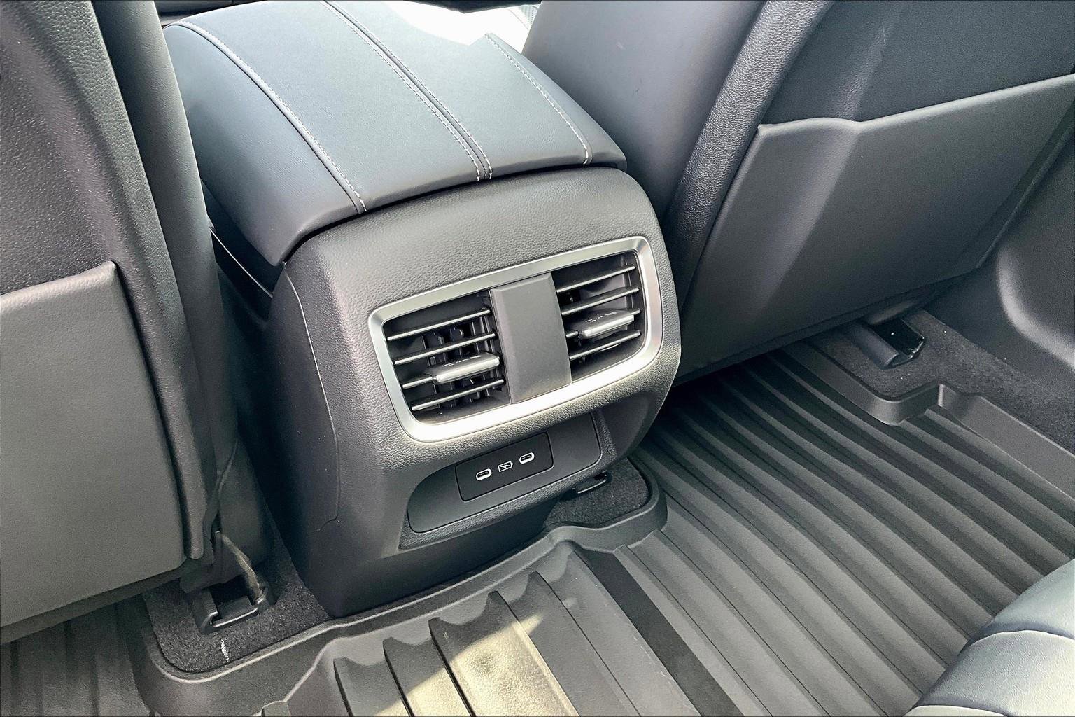 New 2025 Acura RDX w/ Technology Package image 32