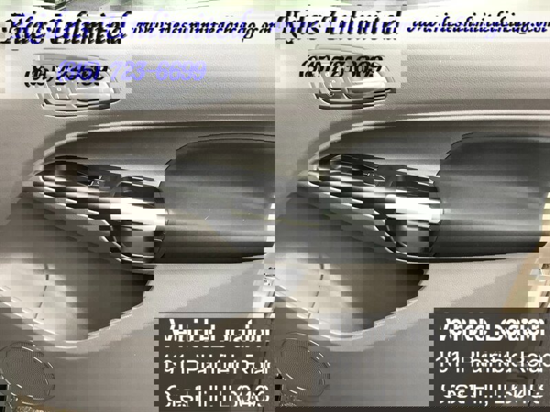 Used 2020 Ford Transit Connect XLT image 39