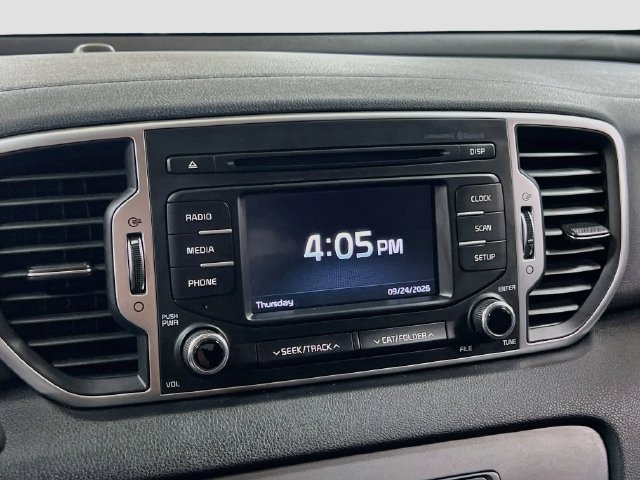 Used 2019 Kia Sportage LX FWD image 14