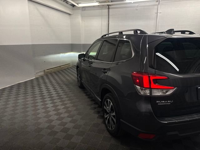 Used 2023 Subaru Forester Limited AWD/4WD image 8