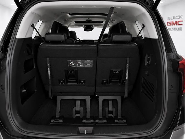 Used 2026 Kia Carnival SX w/ SX Dark Edition Package FWD image 14