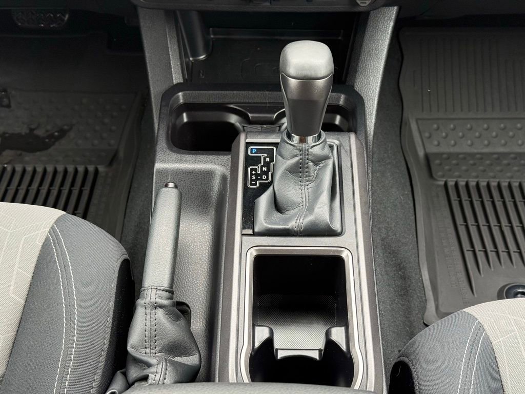 Certified 2023 Toyota Tacoma TRD Off-Road image 25