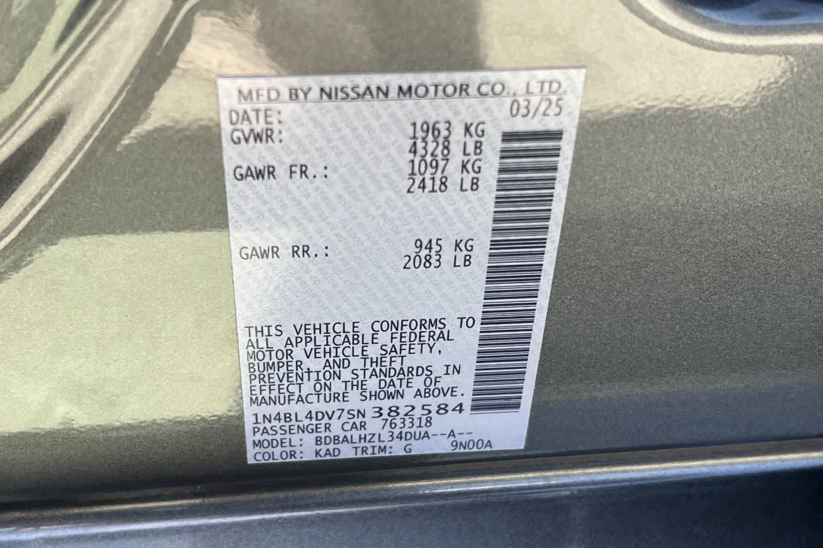 Used 2025 Nissan Altima 2.5 SV FWD image 36