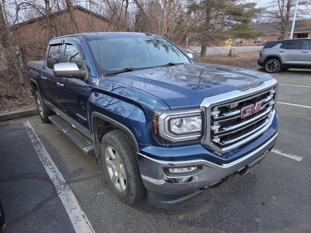 Used 2017 GMC Sierra 1500 SLT w/ Suspension Package, Off-Road image 3