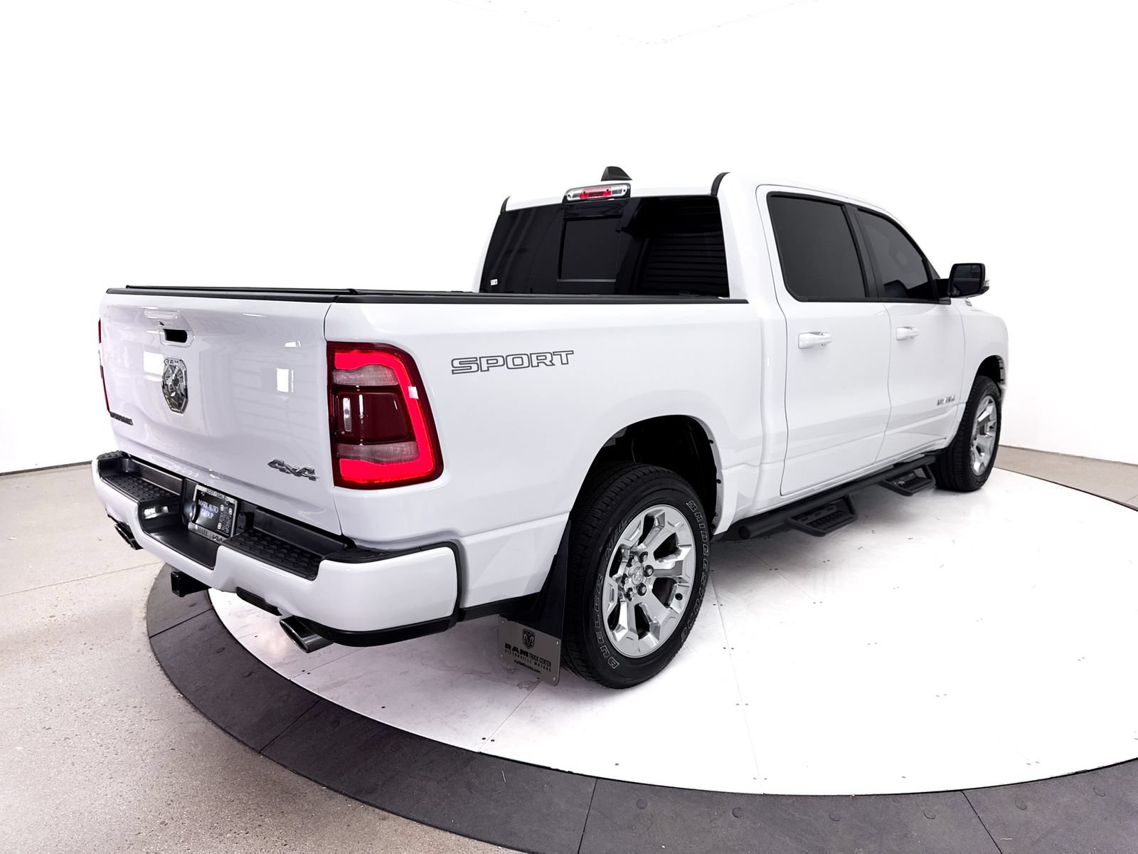 Used 2023 RAM 1500 Big Horn AWD/4WD image 17