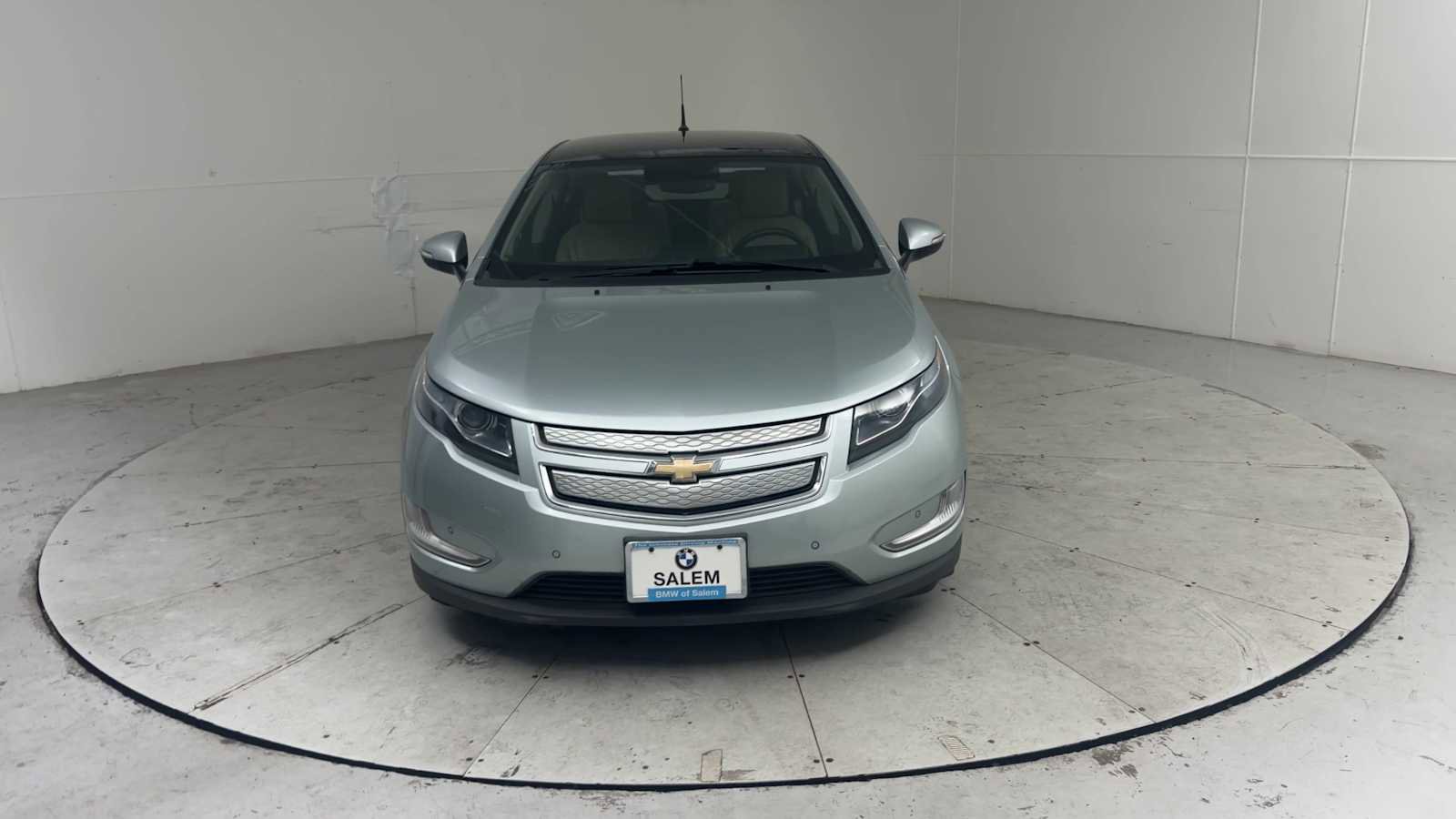 Used 2012 Chevrolet Volt Premium w/ Premium Trim Package FWD image 7