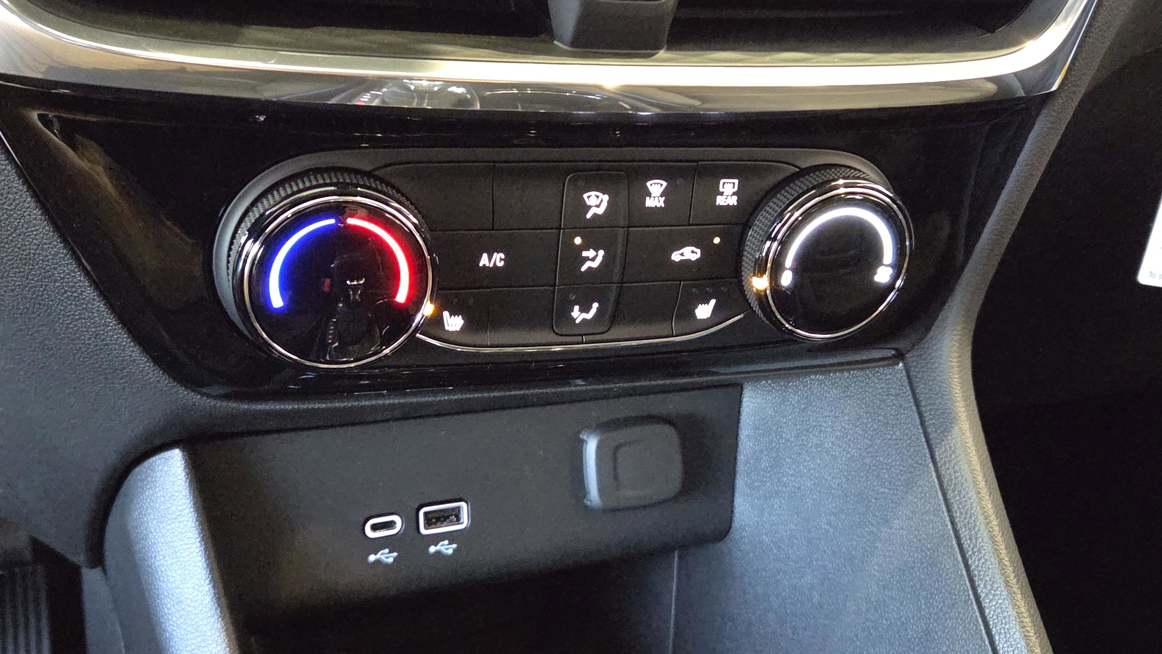 New 2026 Buick Encore GX Sport Touring w/ Comfort Package image 18