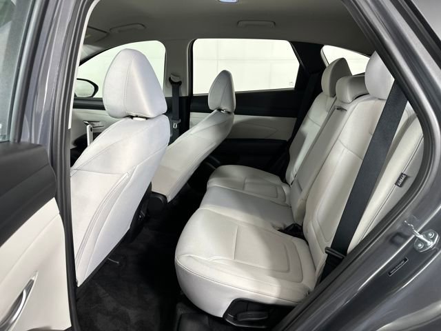 Certified 2025 Hyundai Tucson SE image 53
