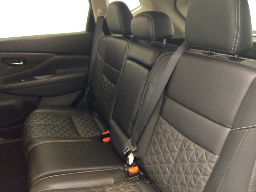 Used 2019 Nissan Murano Platinum w/ Cargo Package FWD image 18