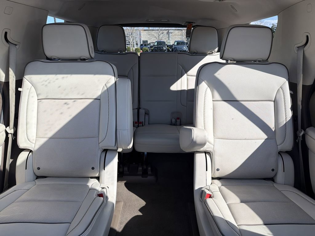 Used 2023 GMC Yukon Denali image 33