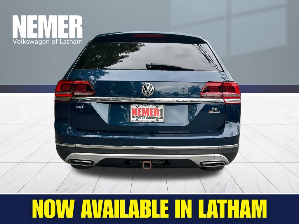 Used 2018 Volkswagen Atlas SEL Premium AWD/4WD image 3