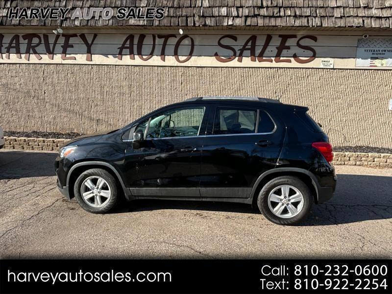 Used 2018 Chevrolet Trax LT FWD image 1