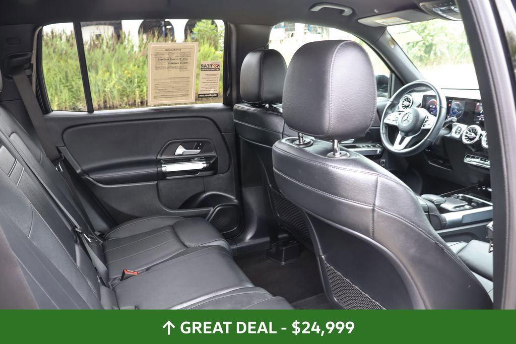 Used 2021 Mercedes-Benz GLB 250 image 26