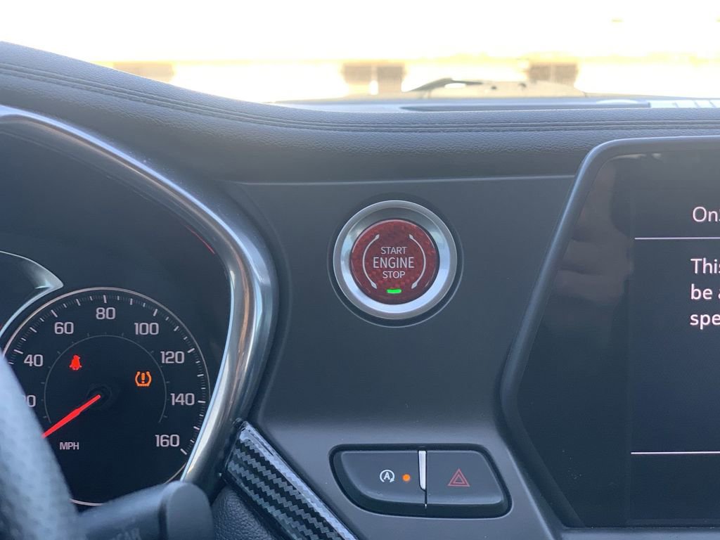 Used 2021 Chevrolet Blazer LT FWD image 21