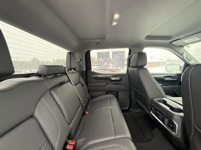 Used 2023 Chevrolet Silverado 1500 LTZ w/ Z71 Off-Road Package AWD/4WD image 18