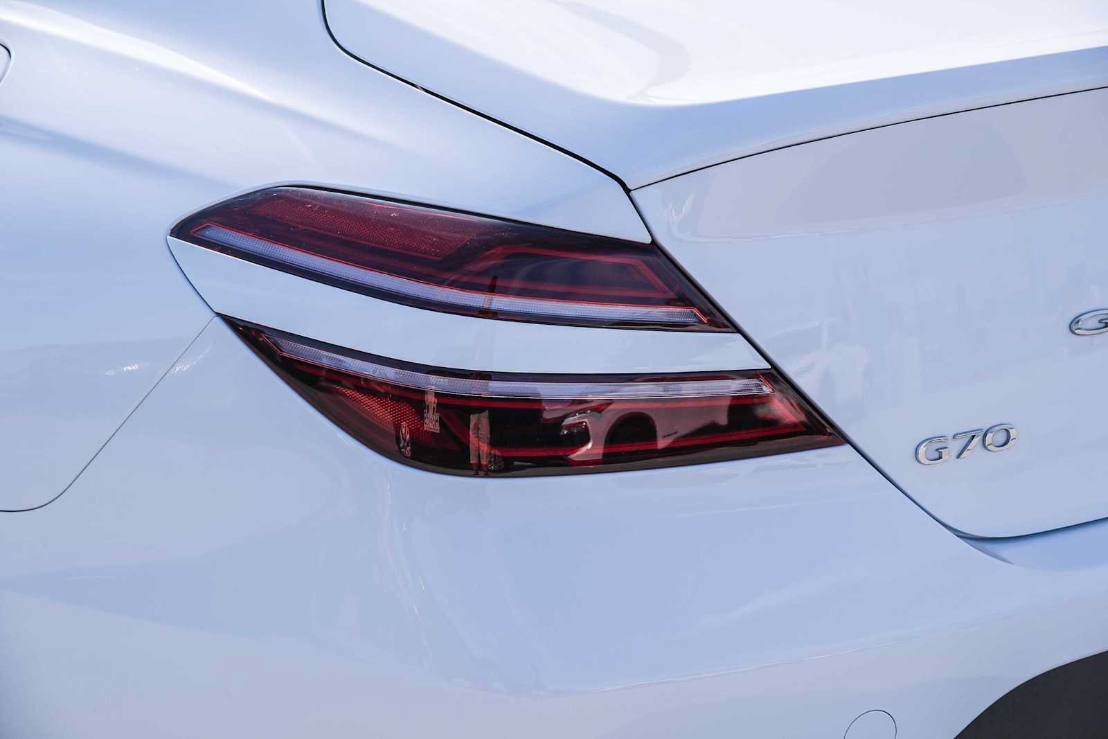 Used 2023 Genesis G70 2.0T AWD/4WD image 7