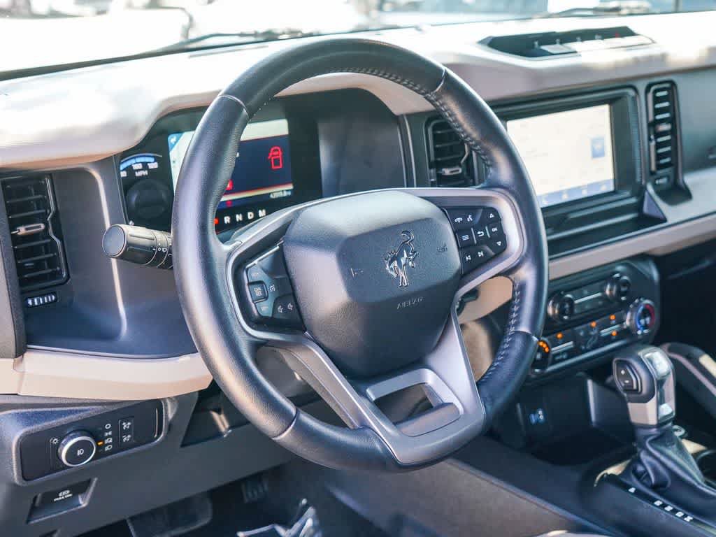 Used 2022 Ford Bronco Big Bend w/ Sasquatch Package AWD/4WD image 14