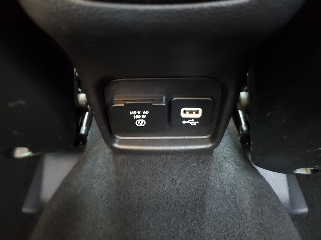 Used 2018 Jeep Compass Trailhawk w/ Cold Weather Group AWD/4WD image 14