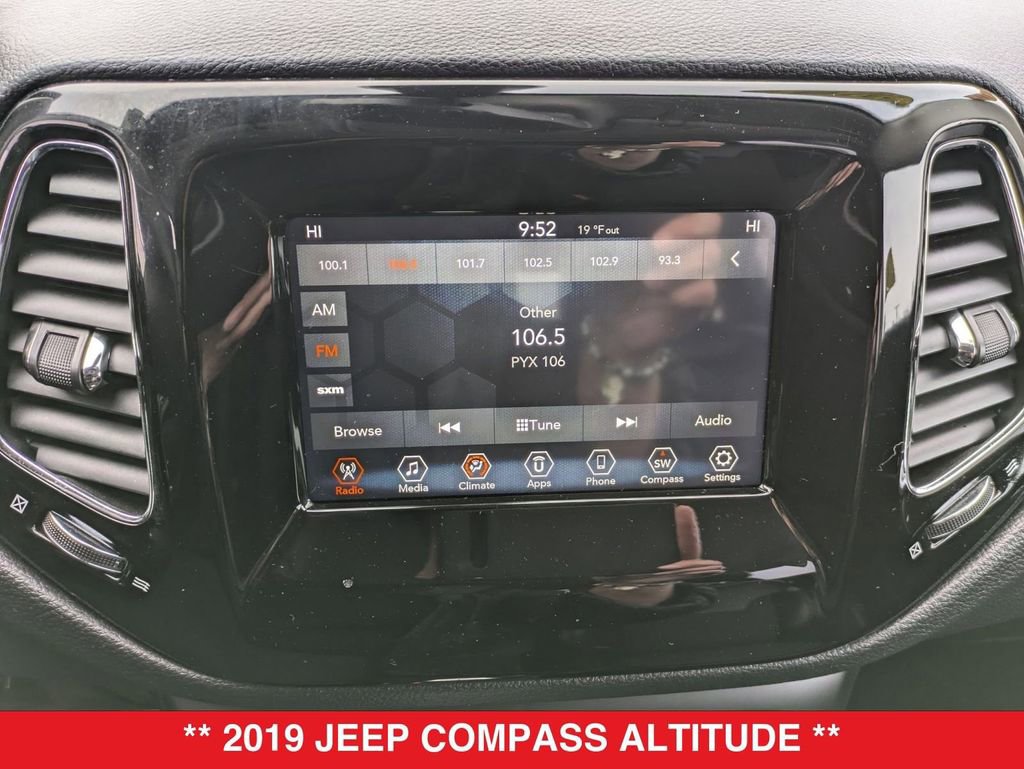 Used 2019 Jeep Compass Altitude image 24