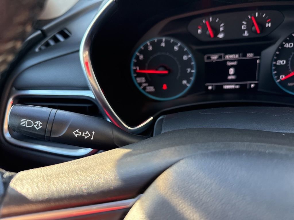 Used 2018 Chevrolet Equinox LT image 50