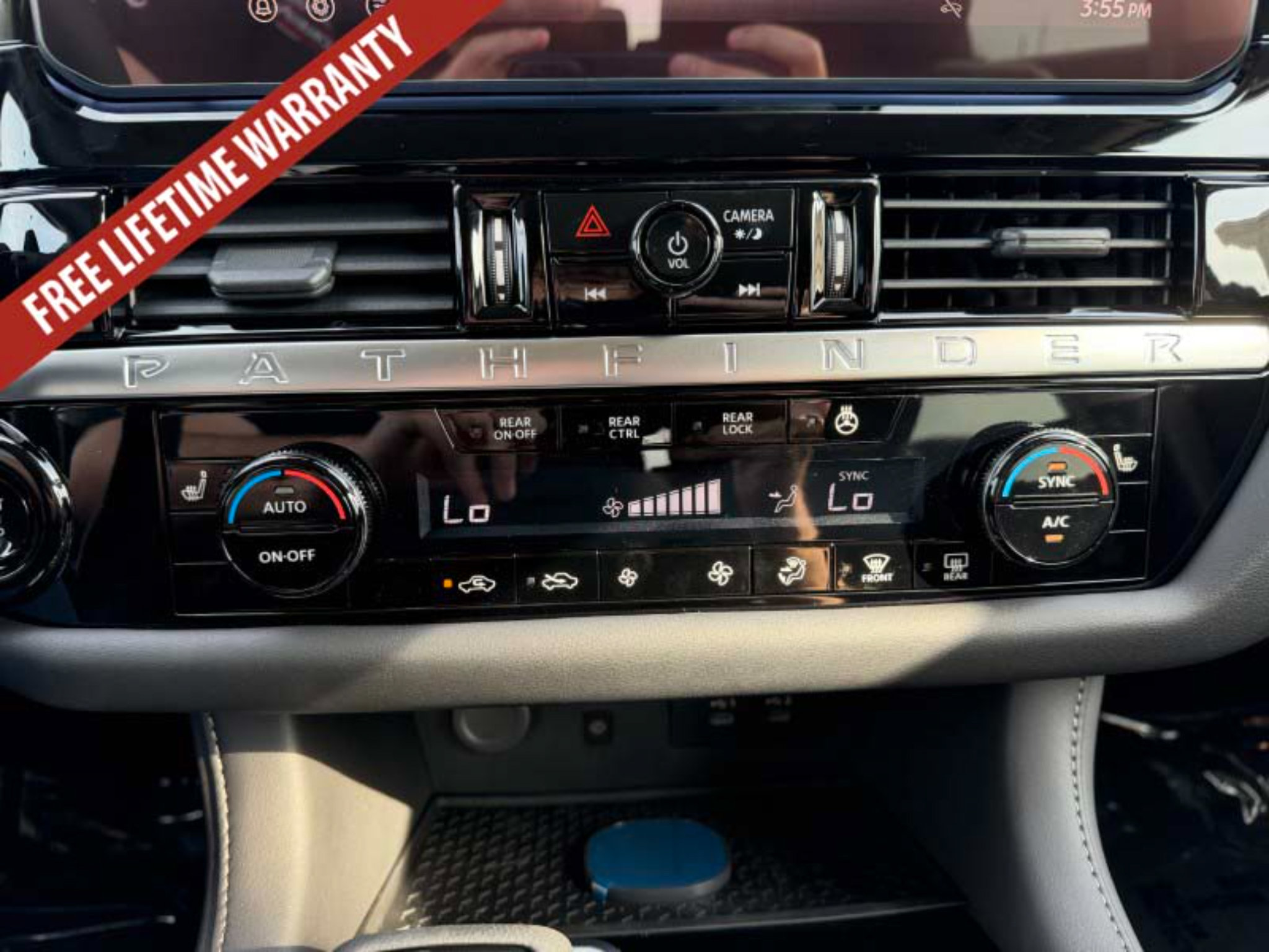 New 2026 Nissan Pathfinder SL FWD image 25