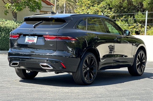 New 2026 Jaguar F-PACE R-Dynamic S image 5