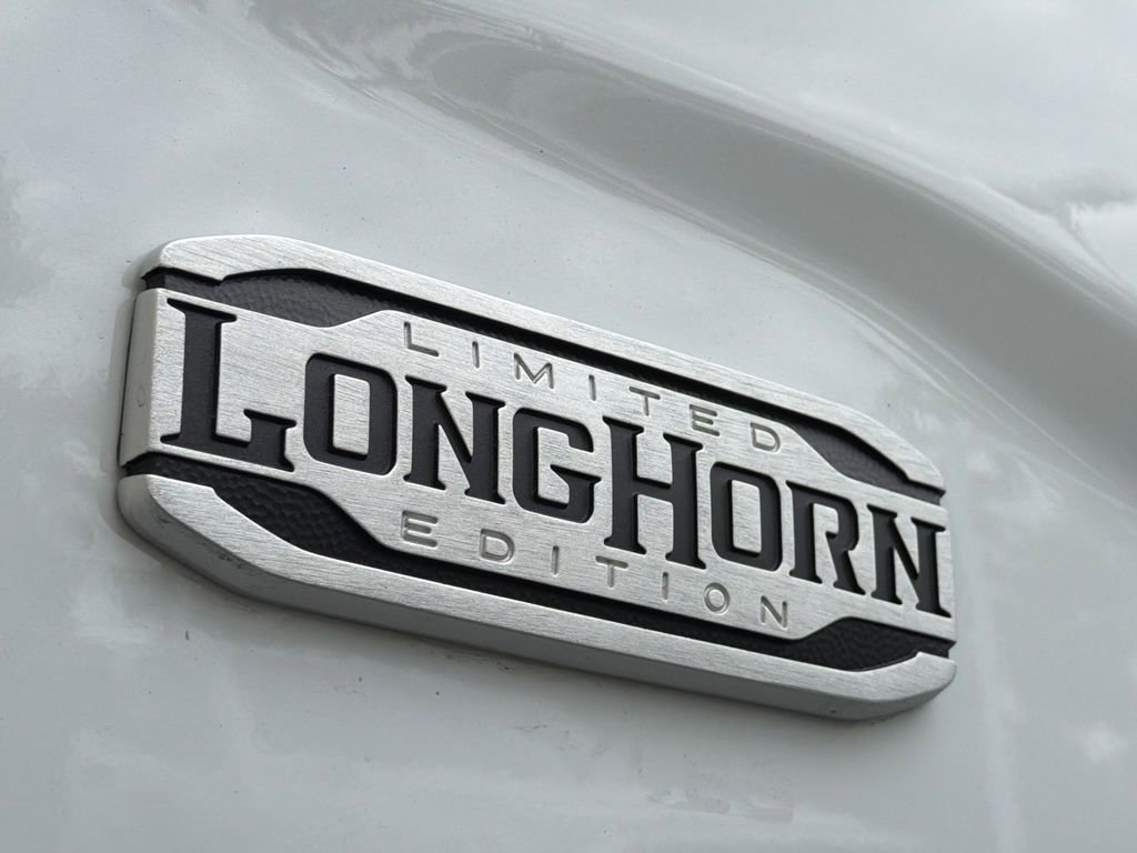 Used 2023 RAM 2500 Limited AWD/4WD image 35