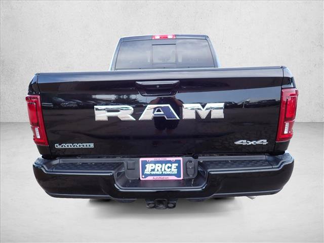 Used 2025 RAM 3500 Laramie AWD/4WD image 3