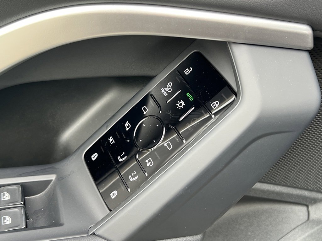 New 2025 Audi Q5 Premium Plus image 21