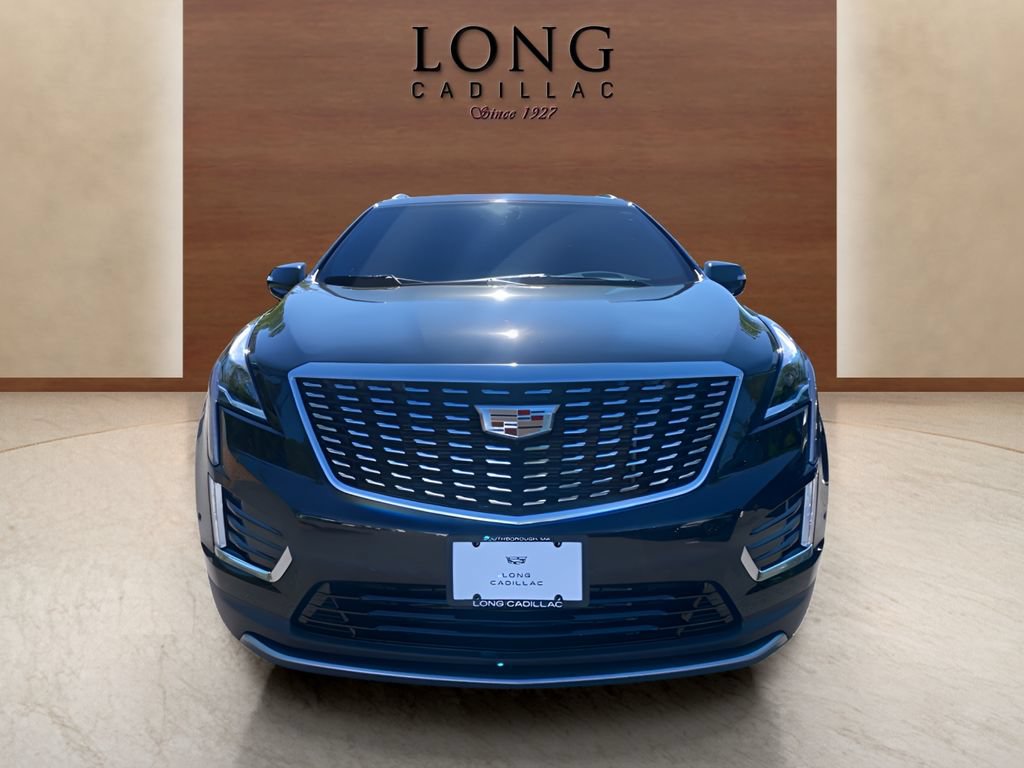 Used 2025 Cadillac XT5 Premium Luxury w/ Technology Package AWD/4WD image 8