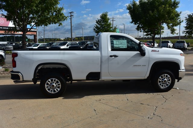 New 2026 Chevrolet Silverado 2500 W/T w/ Z71 Off-Road Package image 4