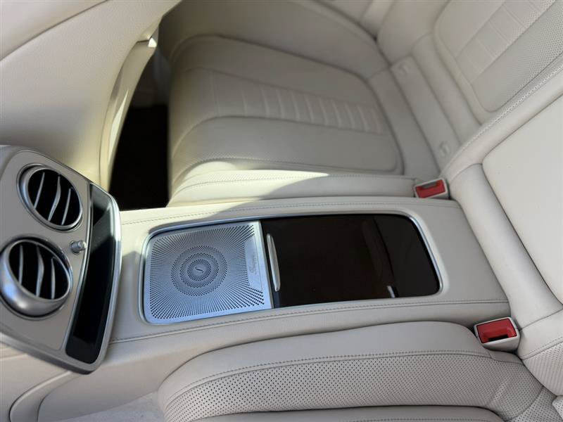 Used 2015 Mercedes-Benz S 550 4MATIC Coupe w/ Sport Package image 56
