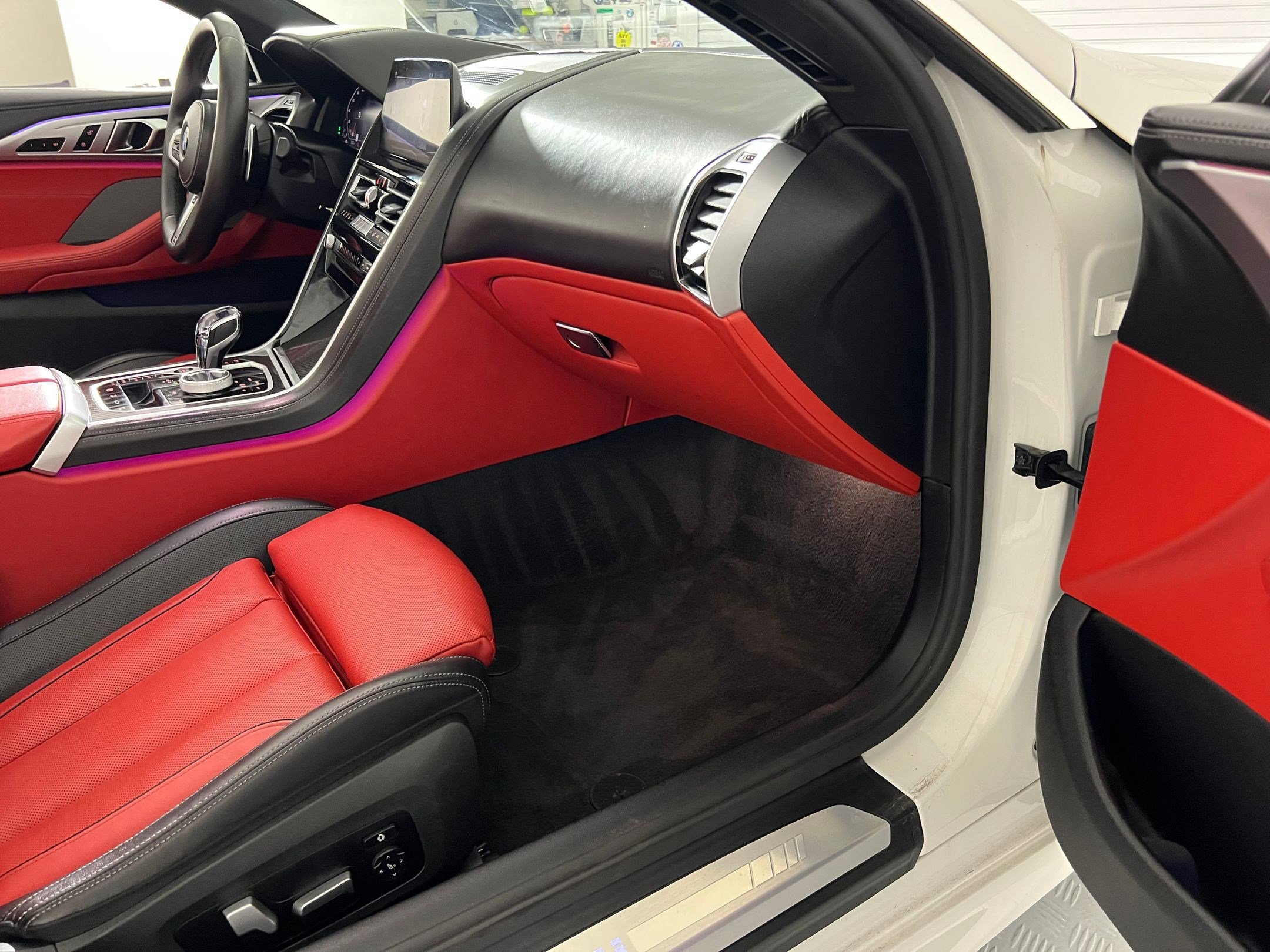 Used 2021 BMW M850i xDrive Convertible w/ Driving Assistance Package image 34