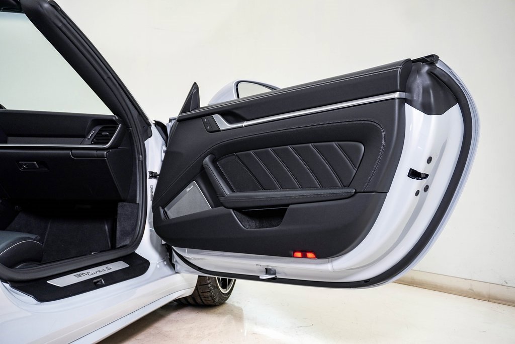 New 2025 Porsche 911 Turbo S image 17