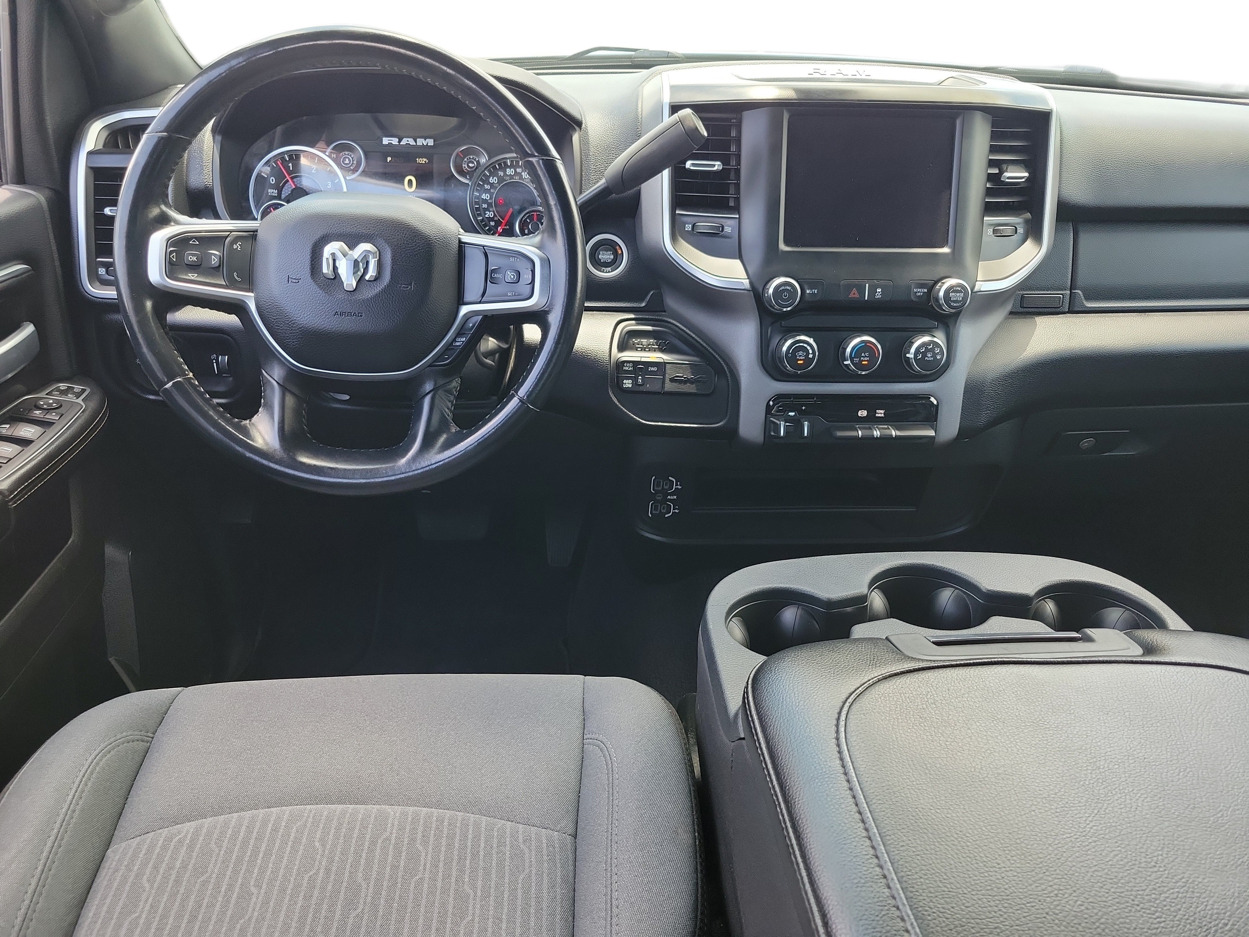 Used 2024 RAM 3500 Big Horn AWD/4WD image 15