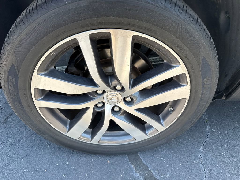 Used 2016 Honda Pilot Touring image 40