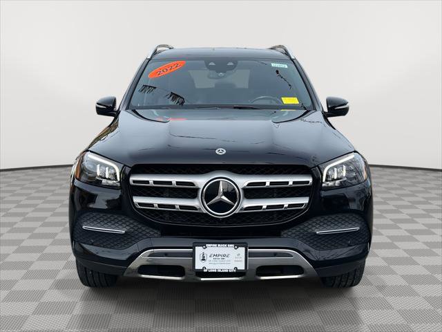 Used 2022 Mercedes-Benz GLS 450 4MATIC image 2