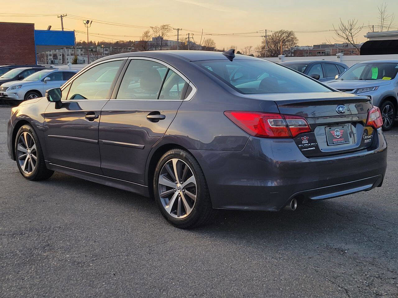 Used 2017 Subaru Legacy 2.5i Limited image 8